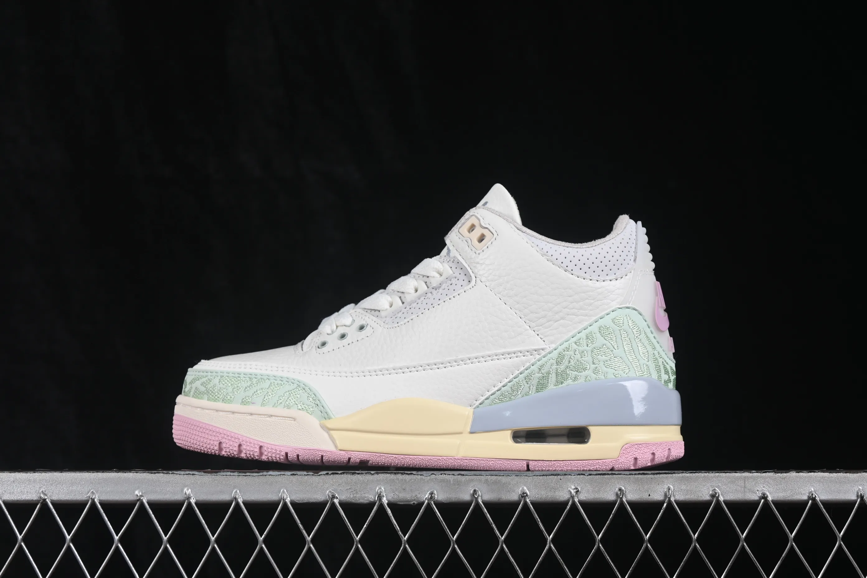 All categories Air Jordan Jordan series basketball shoes Air Jordan 3 Air Jordan 3 Retro "Easter" AJ3 Joe 3 Macaron color series IF4396-100